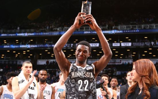 哈登近五战场均38+7+7，比肩詹姆斯成历史第二人（哈登近五场轰38+7+7，追随詹姆斯成历史第二人）