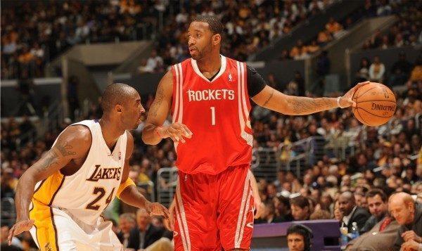 芝加哥公牛球员诺亚·埃森格因伤报销，NBA生涯受挫，发展联盟表现亮眼，未来仍有潜力。（公牛诺亚·埃森格因伤赛季报销：NBA受挫，发展联盟高光，前景仍被看好）