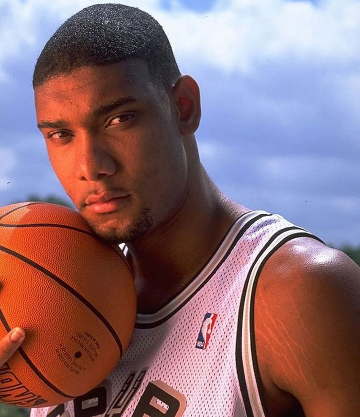 西海岸本赛季有5粒高位转换后的进球，仅次于泰山和国安（西海岸本赛季通过高位转换攻入5球，仅落后泰山与国安）