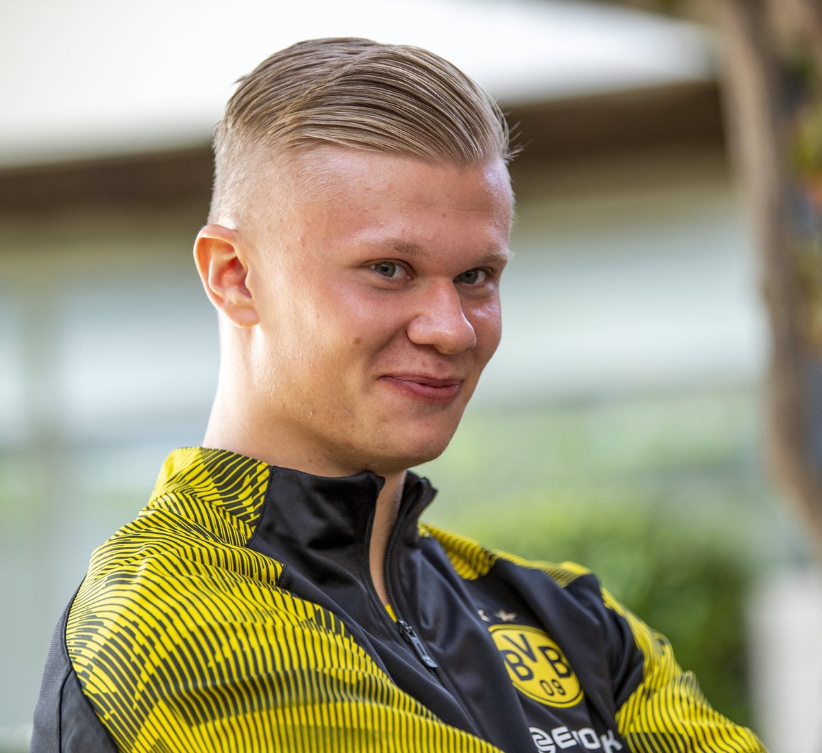 全运会乒乓球女团决赛河北队不敌山东队收获银牌之...（全运会乒乓球女团决赛：河北不敌山东，摘得银牌）